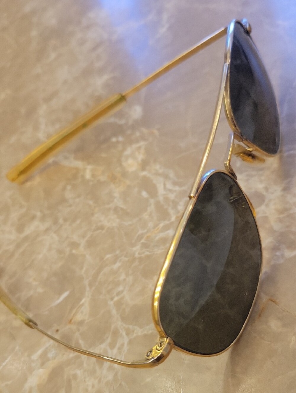 Command/USA Men's Soft Aviator-style Gold Frame Sunglasses with Black Lenses - Picture 3 of 9